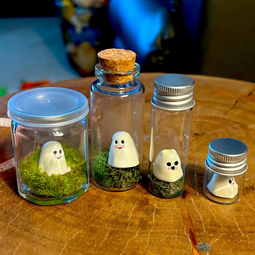 Adopt a ghostie! Mini ghosts for adoption. Three different sizes.